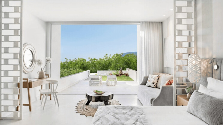 Deluxe Junior Suite Private Garden